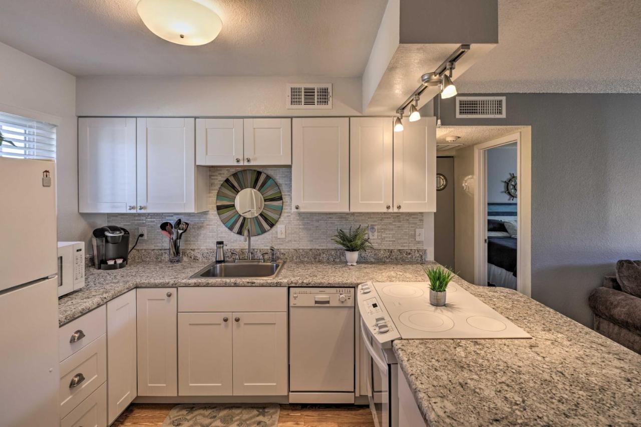 Lake Havasu Condo Walk To Lake, Dining And Shops! Lake Havasu City Dış mekan fotoğraf